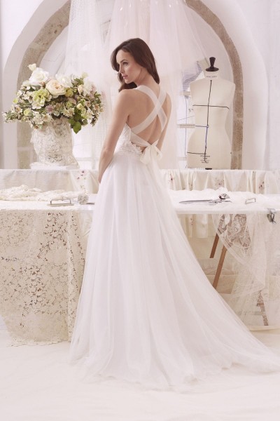 Wedding dress Atelier Emelia back