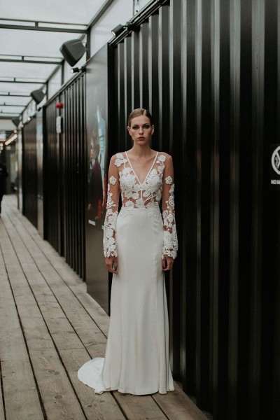 Wedding dress Manon Gontero Bexley front
